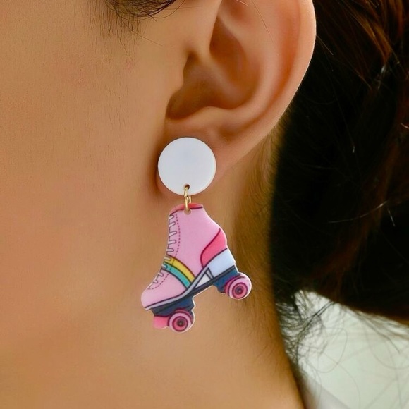 Pink Roller Skate Earrings – 80s Y2K Kawaii Acrylic Dangles - Picture 4 of 10